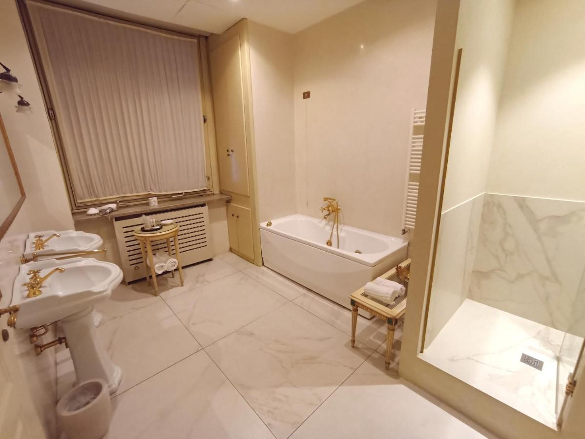 Mercanti Apts Via Passarella Milano Eksteriør bilde